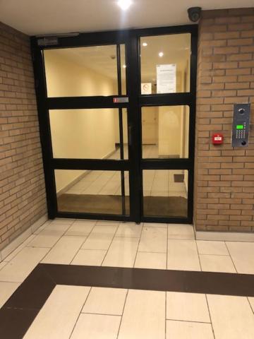 Logement Entier 2 Pieces Parking 5'Metro Saint-Denis  Exterior foto
